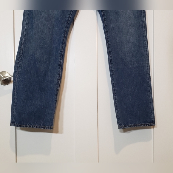 Gap Mens Straight Fit Hi Rise Jeans Size 35 x 32 100% Cotton Whiskering - Picture 4 of 12